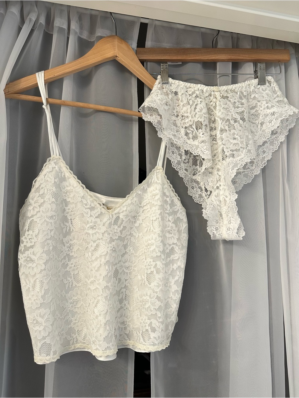 RARE SET vintage Victoria’s Secret gold label lace cami & panty